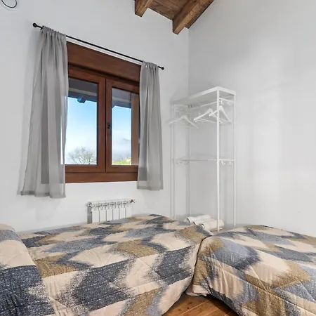 Picuastur منزل ريفي *